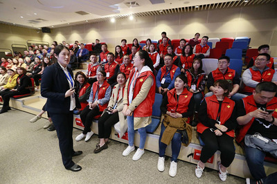 樹陽光形象 塑公益品牌--山東福彩啟動“福彩歡迎您”公眾開放活動